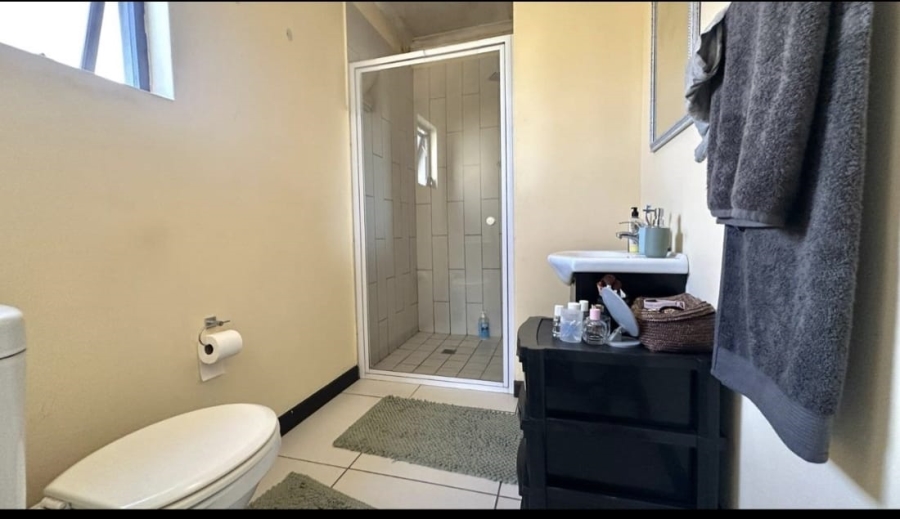 3 Bedroom Property for Sale in Halfway House Gauteng