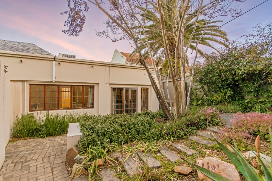 4 Bedroom Property for Sale in Atholl Gauteng