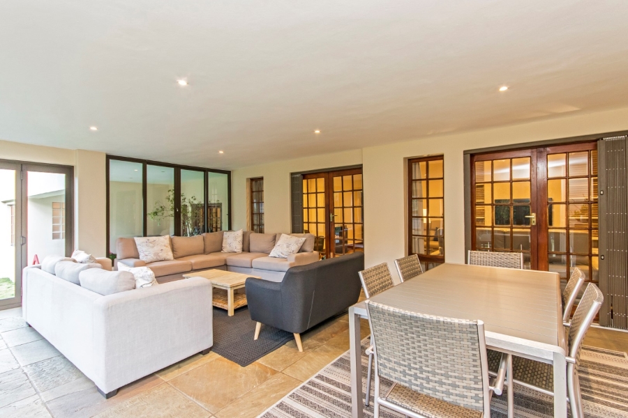 4 Bedroom Property for Sale in Atholl Gauteng