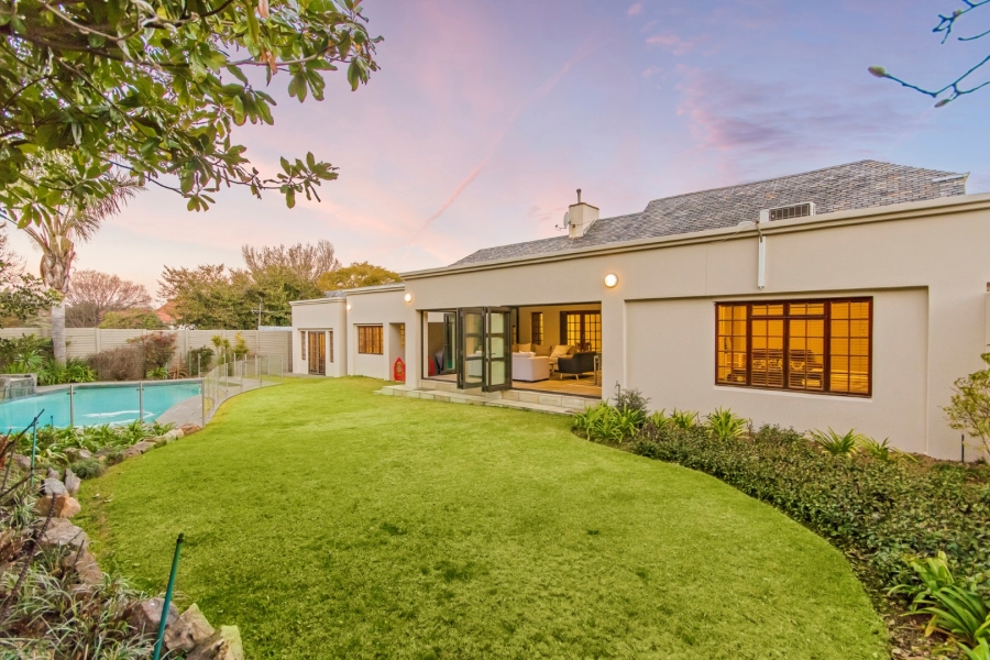 4 Bedroom Property for Sale in Atholl Gauteng