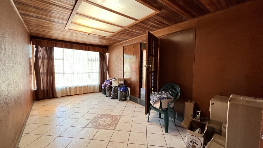 5 Bedroom Property for Sale in Dan Pienaarville Gauteng