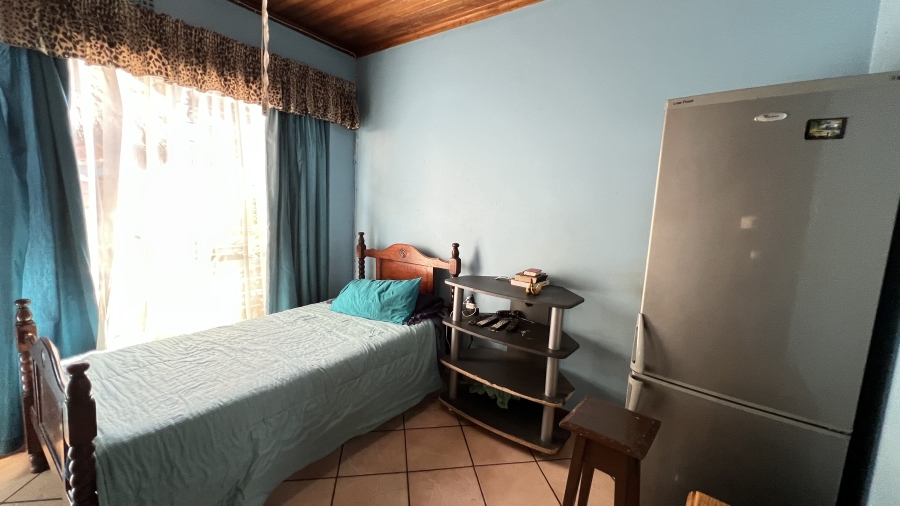 5 Bedroom Property for Sale in Dan Pienaarville Gauteng