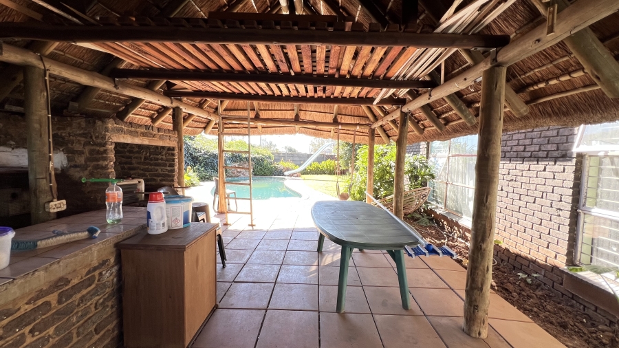 5 Bedroom Property for Sale in Dan Pienaarville Gauteng