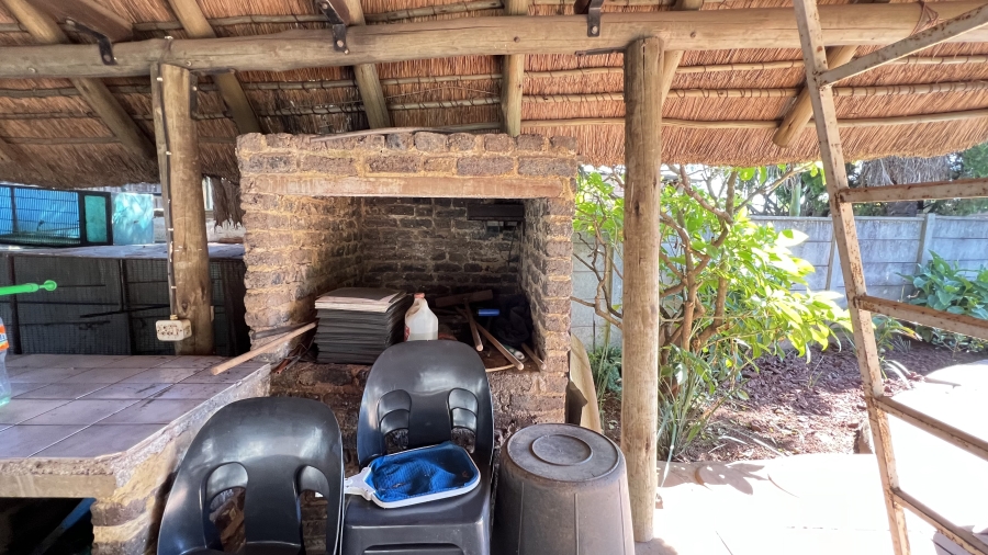 5 Bedroom Property for Sale in Dan Pienaarville Gauteng