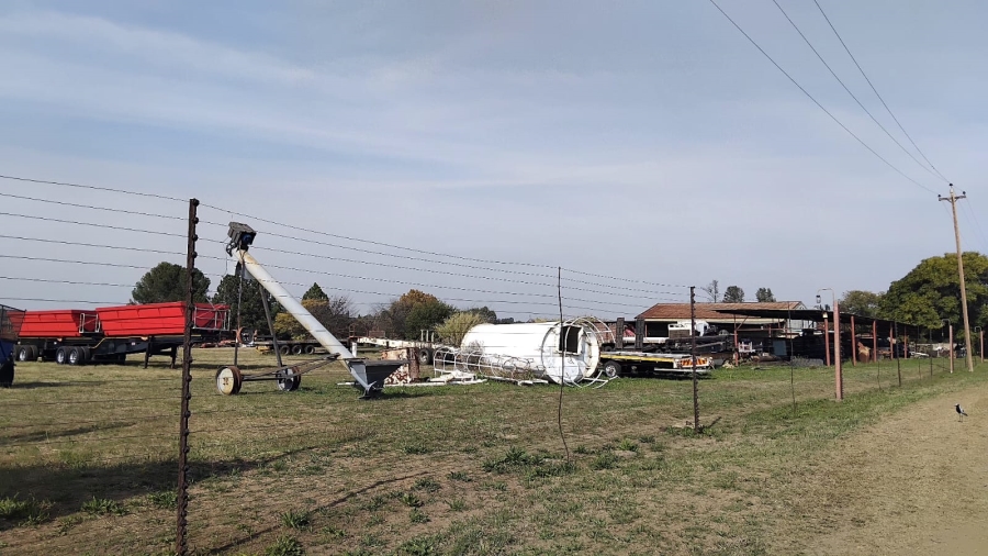 4 Bedroom Property for Sale in Staalrus Gauteng
