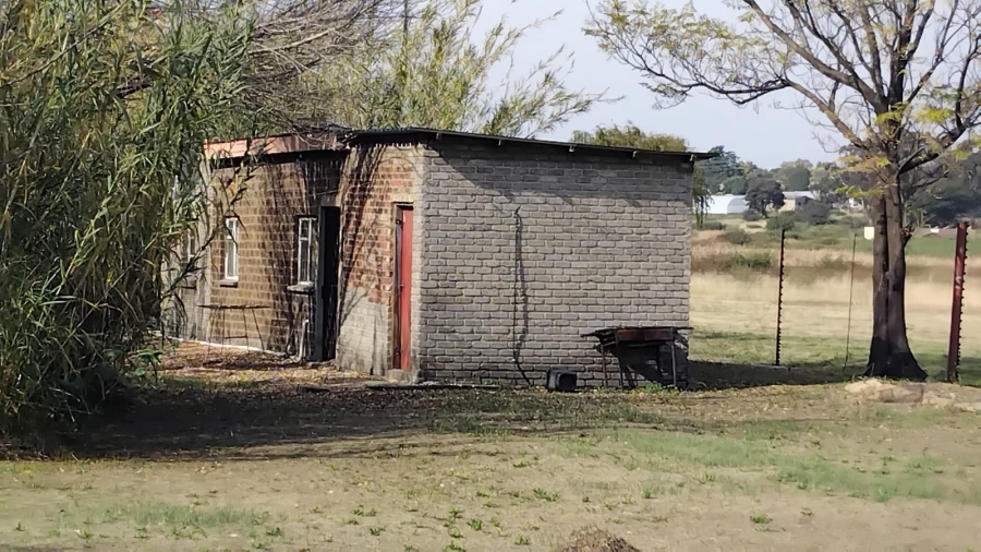 4 Bedroom Property for Sale in Staalrus Gauteng