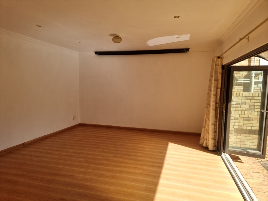 3 Bedroom Property for Sale in Ferndale Gauteng