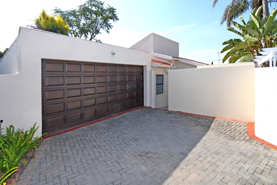 3 Bedroom Property for Sale in Magaliessig Gauteng