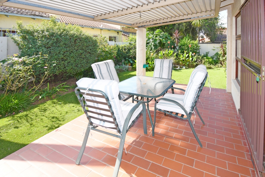 3 Bedroom Property for Sale in Magaliessig Gauteng