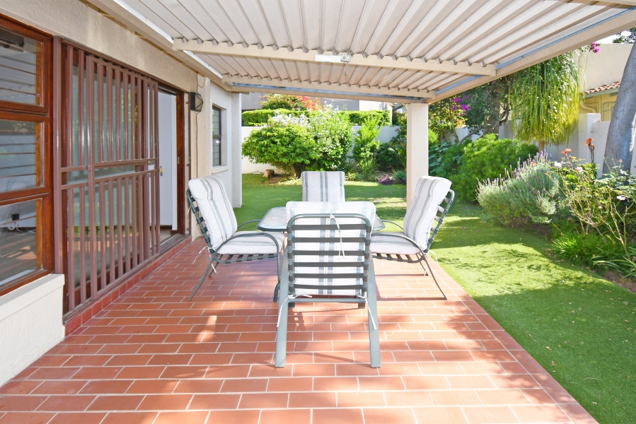 3 Bedroom Property for Sale in Magaliessig Gauteng