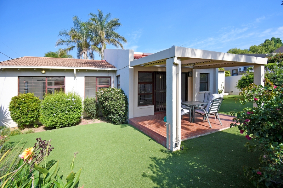 3 Bedroom Property for Sale in Magaliessig Gauteng