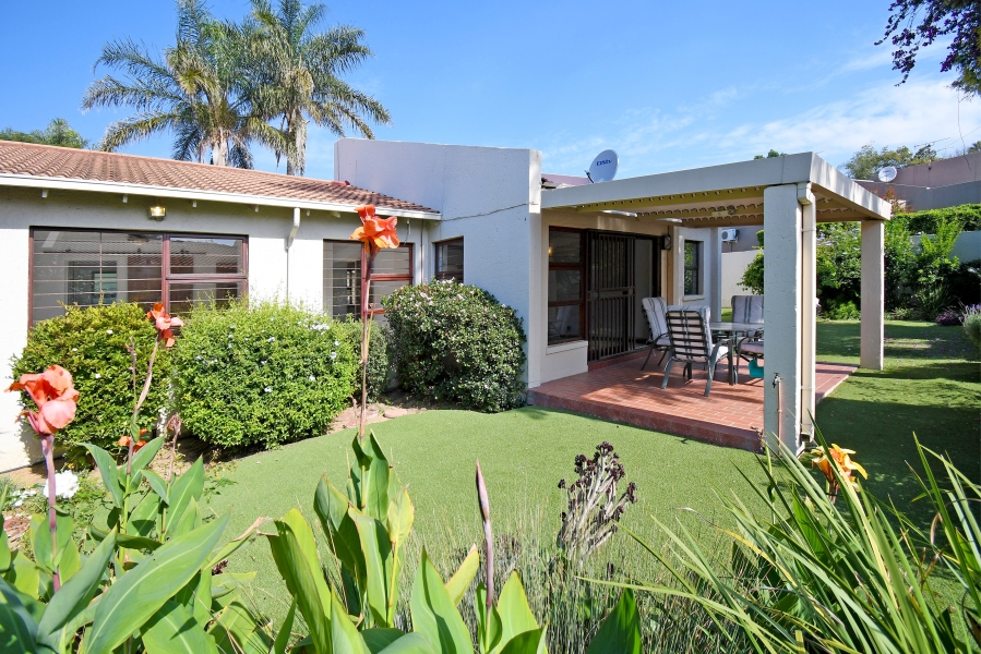 3 Bedroom Property for Sale in Magaliessig Gauteng