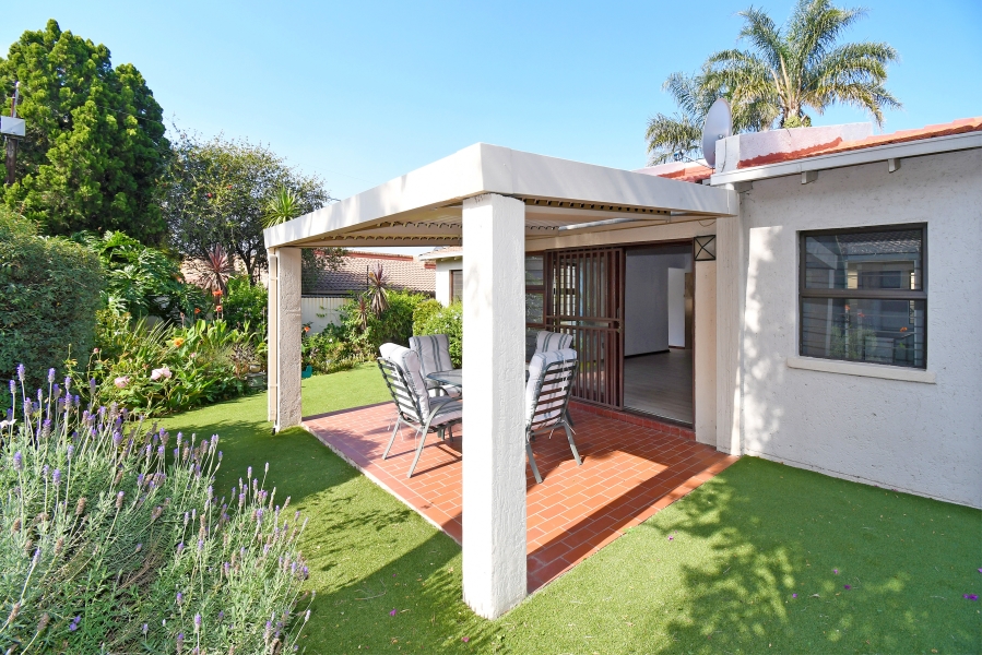3 Bedroom Property for Sale in Magaliessig Gauteng