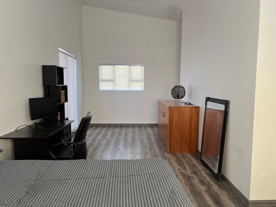 To Let 3 Bedroom Property for Rent in Barbeque Downs Gauteng