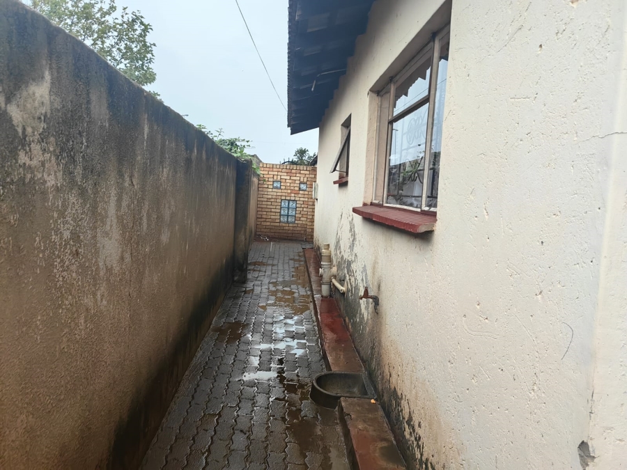 3 Bedroom Property for Sale in Admin Gauteng