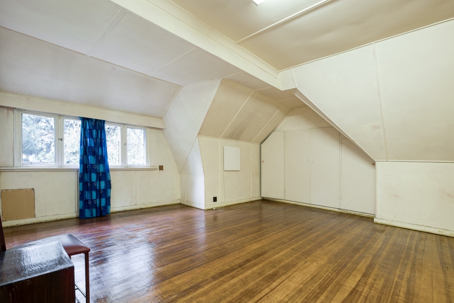 5 Bedroom Property for Sale in Oaklands Gauteng