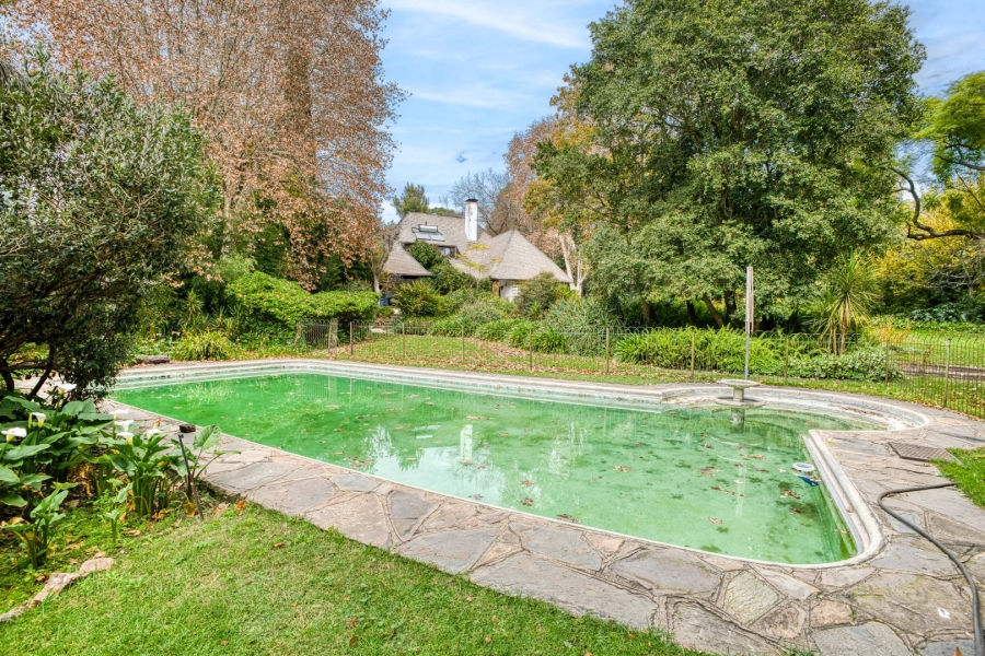 5 Bedroom Property for Sale in Oaklands Gauteng