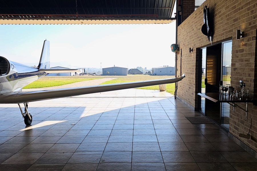 Commercial Property for Sale in Tedderfield A H Gauteng