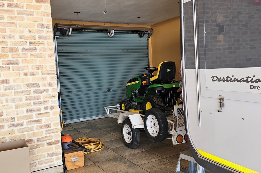 Commercial Property for Sale in Tedderfield A H Gauteng