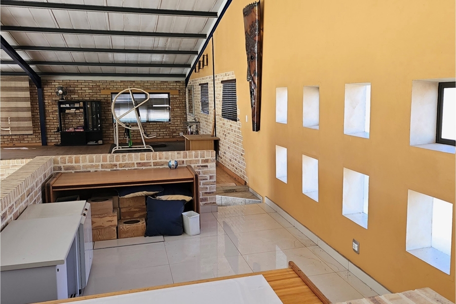 Commercial Property for Sale in Tedderfield A H Gauteng