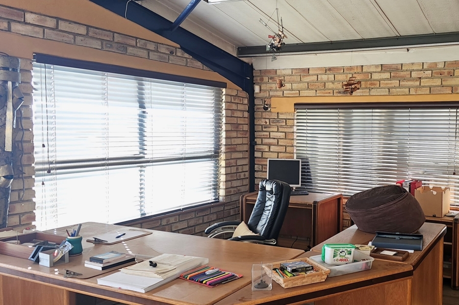 Commercial Property for Sale in Tedderfield A H Gauteng