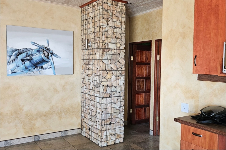 Commercial Property for Sale in Tedderfield A H Gauteng