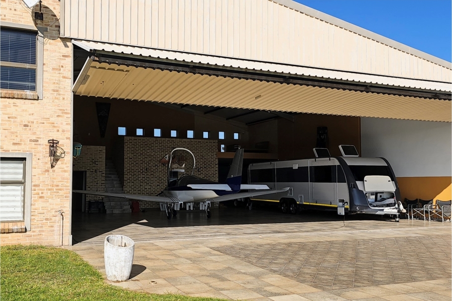 Commercial Property for Sale in Tedderfield A H Gauteng