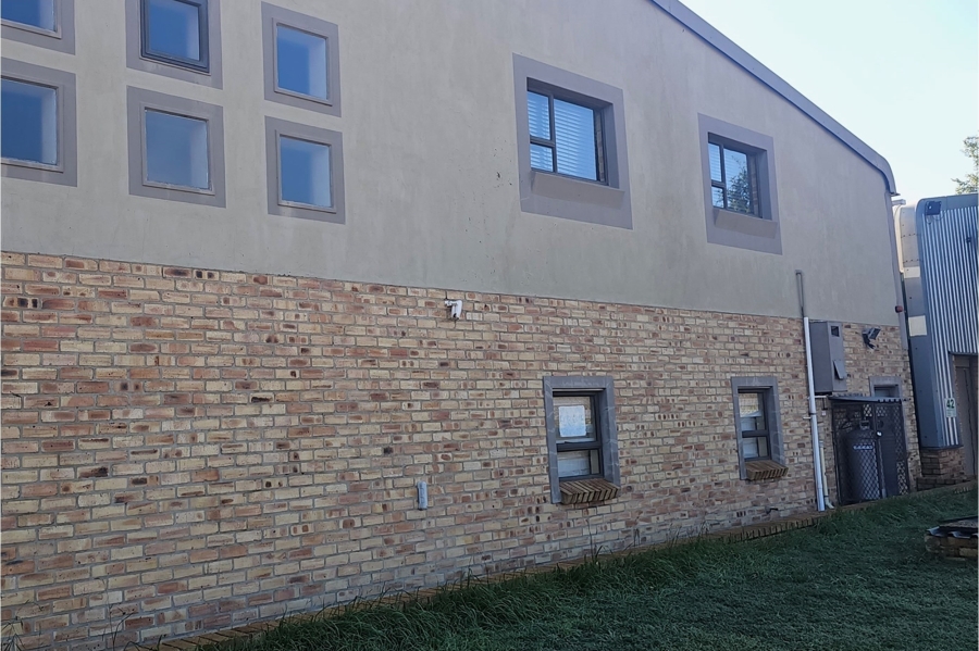 Commercial Property for Sale in Tedderfield A H Gauteng
