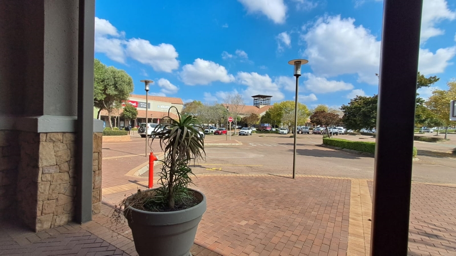 To Let commercial Property for Rent in Eco Park Gauteng