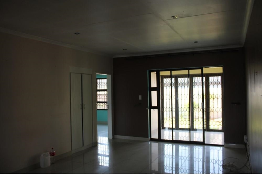 To Let 3 Bedroom Property for Rent in Parkrand Gauteng