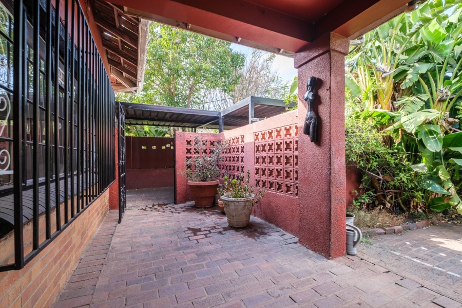 3 Bedroom Property for Sale in Orange Grove Gauteng