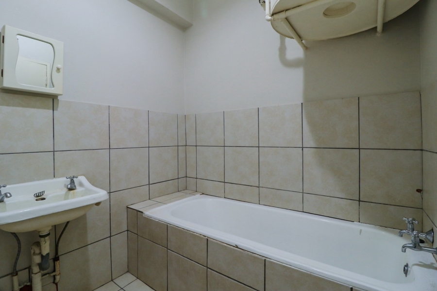 1 Bedroom Property for Sale in Bellevue Gauteng