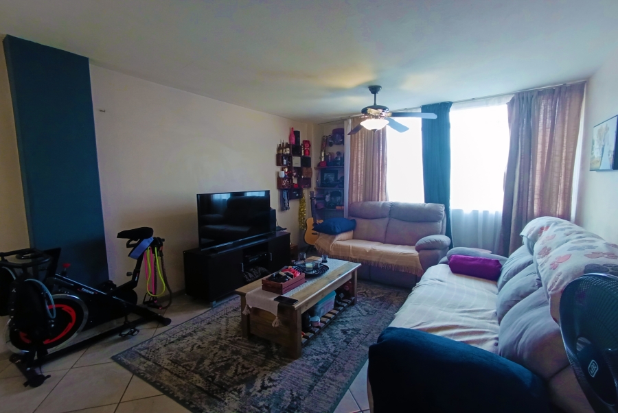 2 Bedroom Property for Sale in Wonderboom South Gauteng