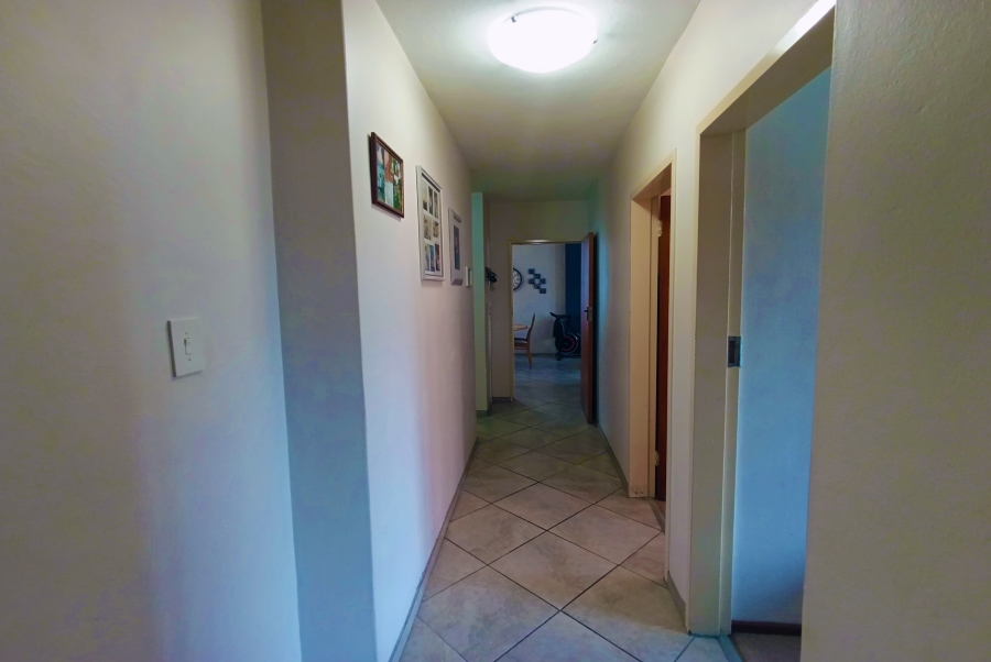 2 Bedroom Property for Sale in Wonderboom South Gauteng