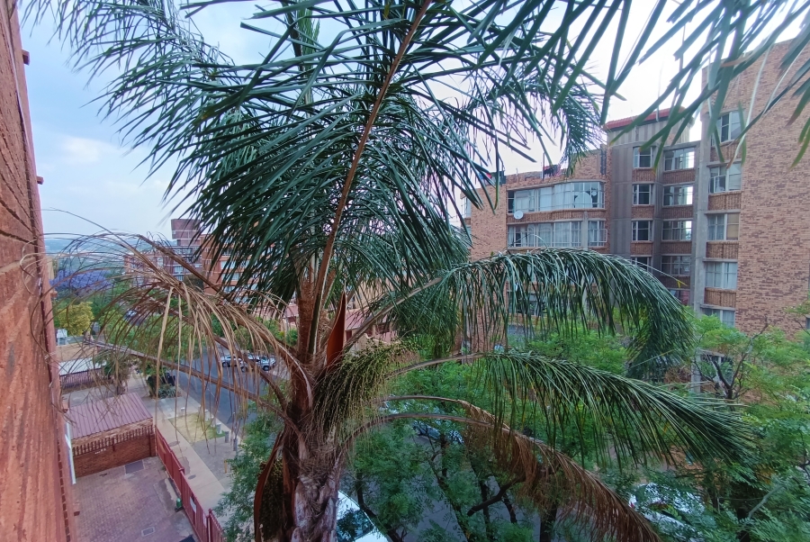 2 Bedroom Property for Sale in Wonderboom South Gauteng
