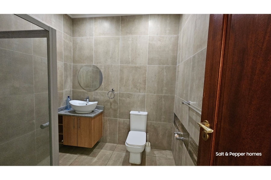 5 Bedroom Property for Sale in Magalieskruin Gauteng