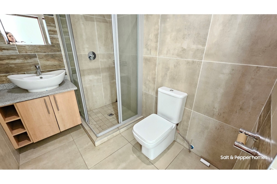 5 Bedroom Property for Sale in Magalieskruin Gauteng