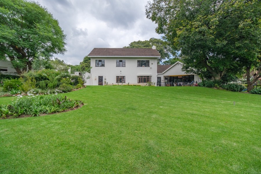 To Let 4 Bedroom Property for Rent in Waverley Gauteng