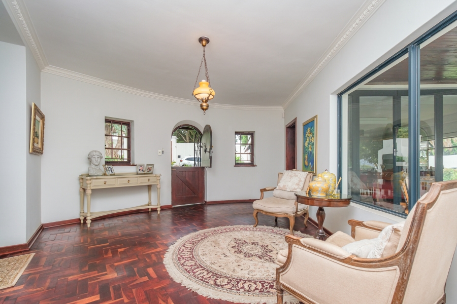 To Let 4 Bedroom Property for Rent in Waverley Gauteng