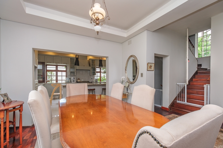To Let 4 Bedroom Property for Rent in Waverley Gauteng
