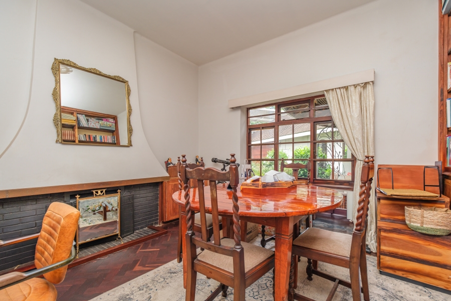 To Let 4 Bedroom Property for Rent in Waverley Gauteng