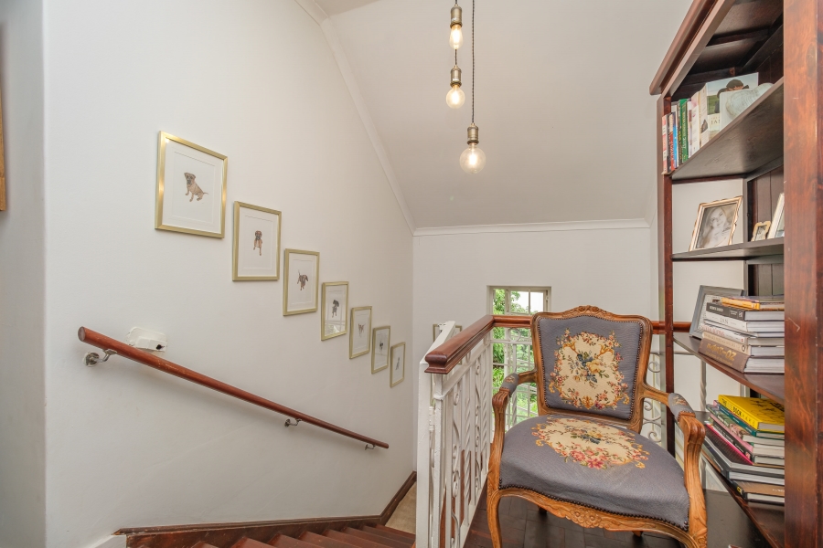 To Let 4 Bedroom Property for Rent in Waverley Gauteng