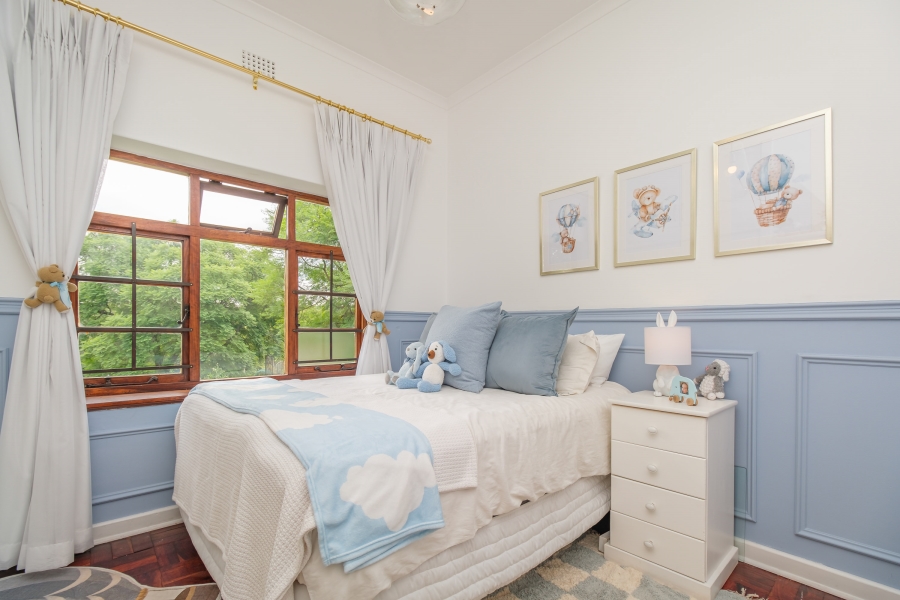 To Let 4 Bedroom Property for Rent in Waverley Gauteng