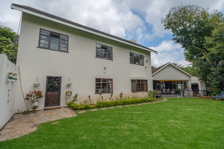 To Let 4 Bedroom Property for Rent in Waverley Gauteng