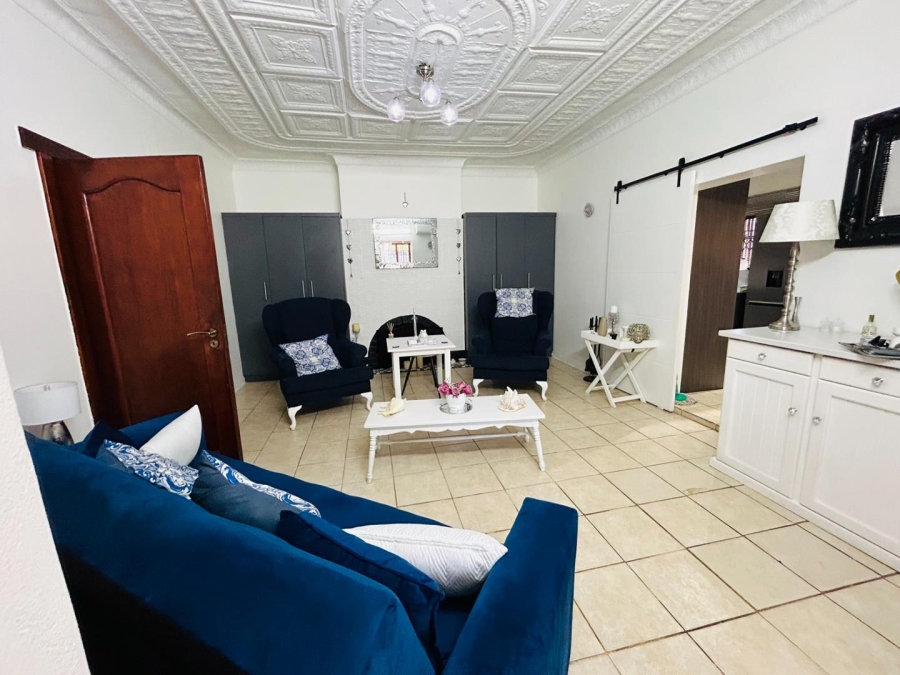 6 Bedroom Property for Sale in Riviera Gauteng