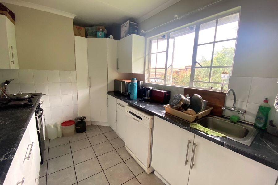 2 Bedroom Property for Sale in Boskruin Gauteng