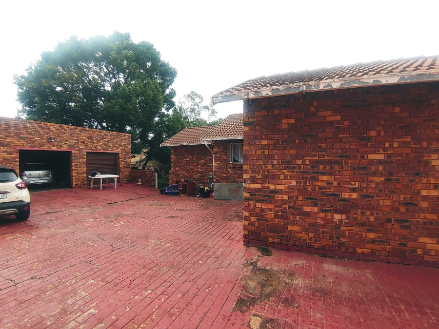 3 Bedroom Property for Sale in The Reeds Gauteng