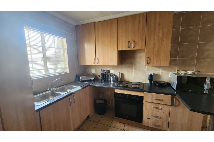 2 Bedroom Property for Sale in Minnebron Gauteng