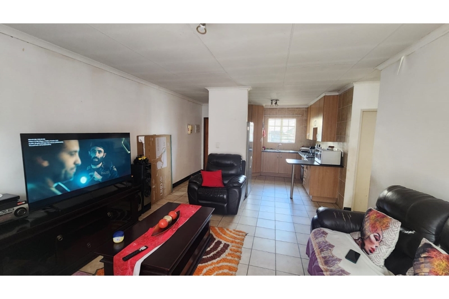 2 Bedroom Property for Sale in Minnebron Gauteng