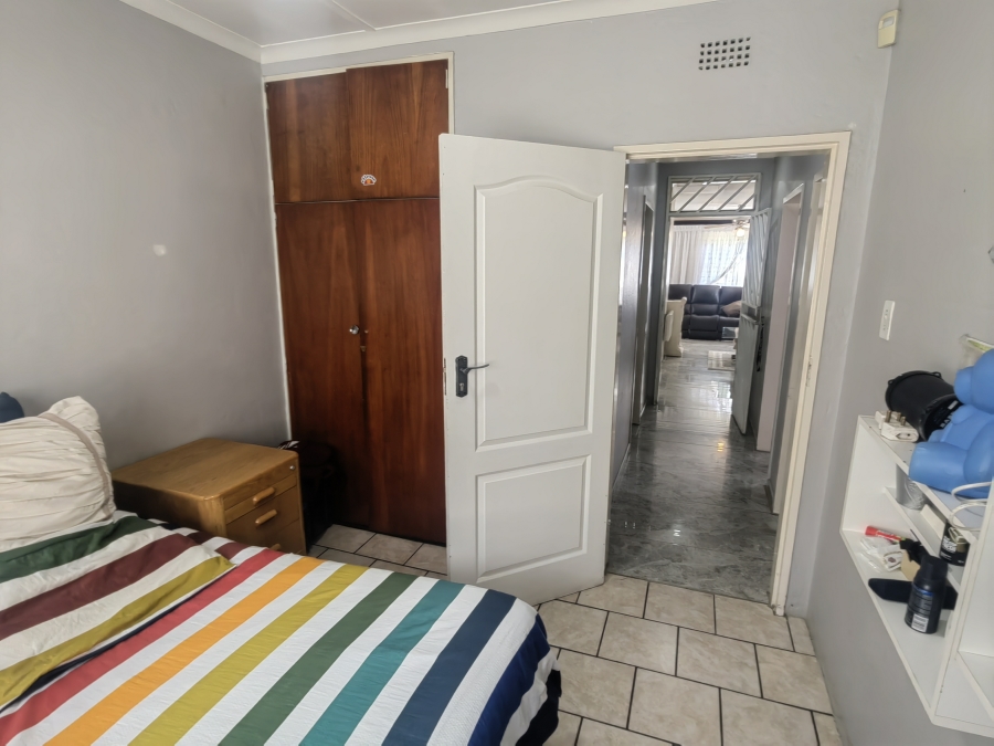 3 Bedroom Property for Sale in Laversburg Gauteng
